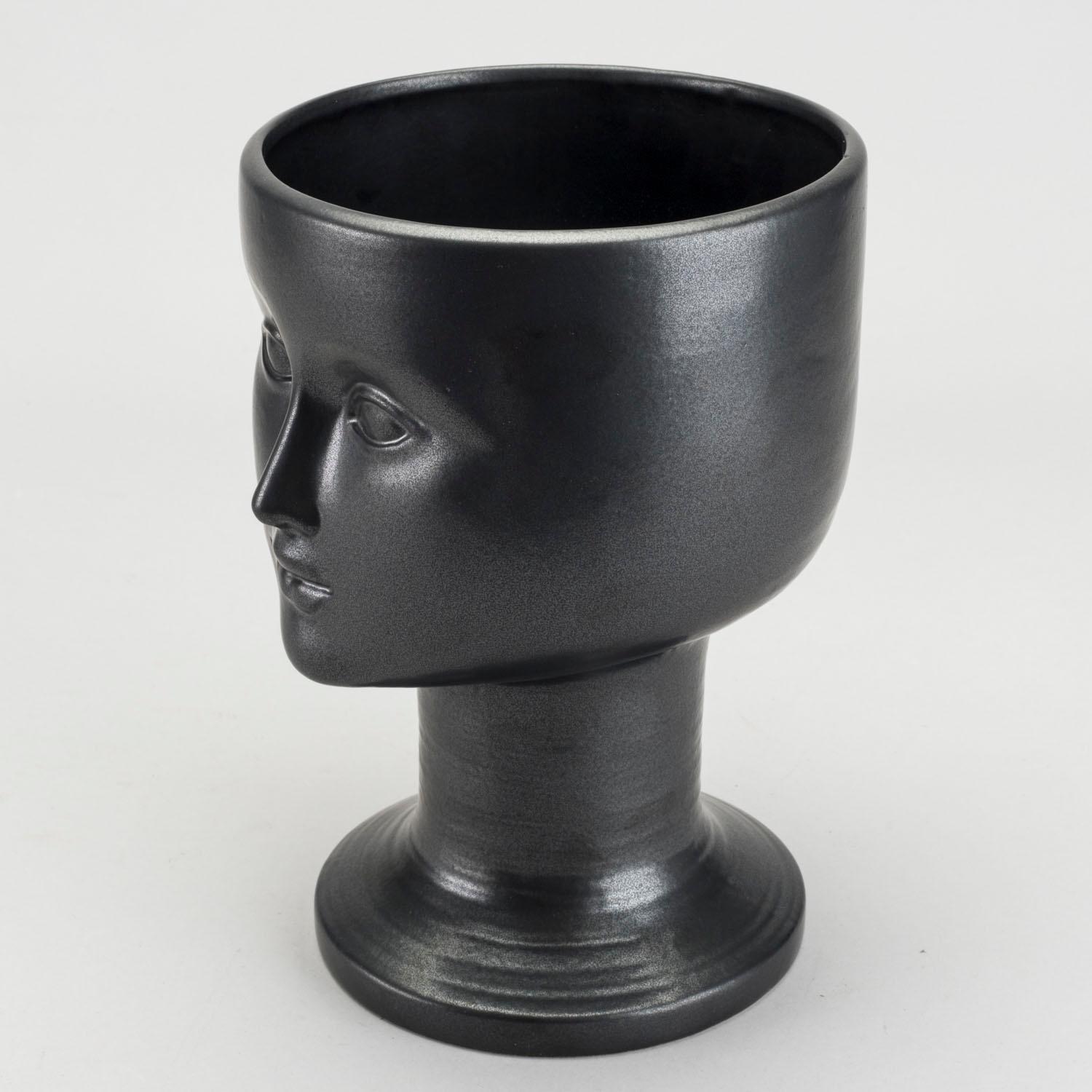 LISA LARSON, a Gustavsberg stoneware vase.