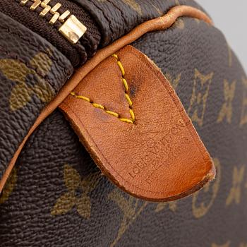 Louis Vuitton, a monogram canvas 'Keepall 60' weekend bag.