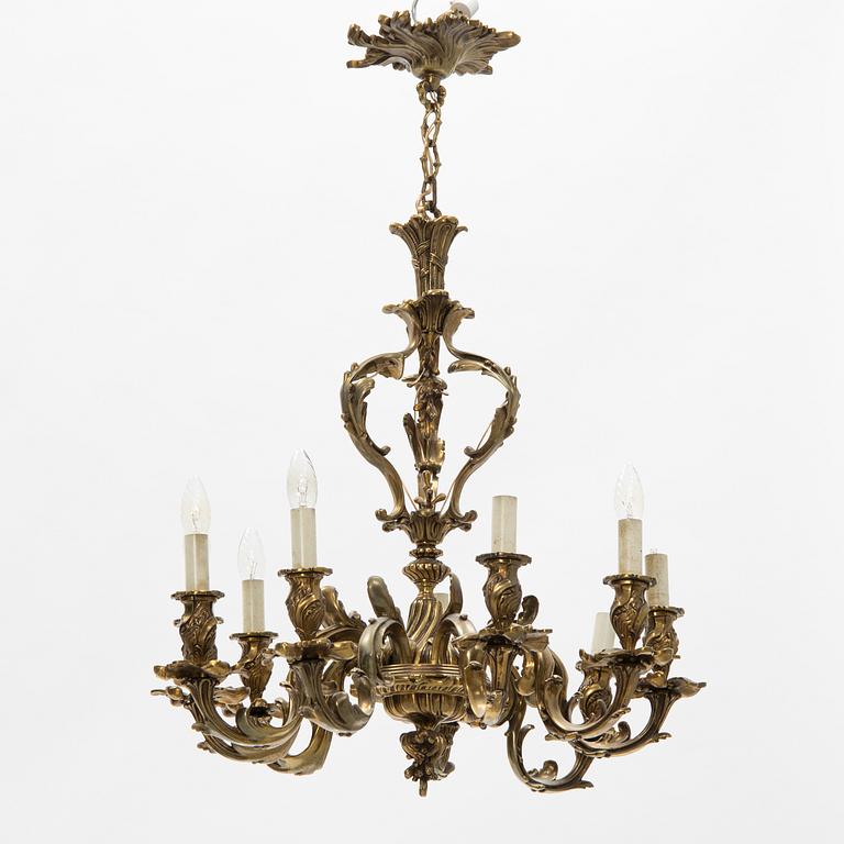 A mid 20h century rococo style brass chandelier.