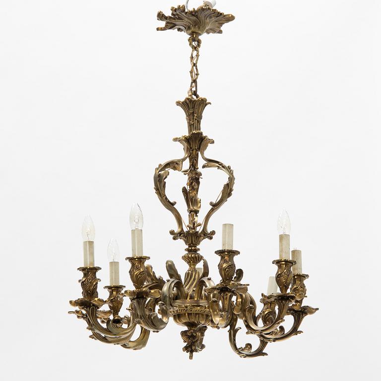 A mid 20h century rococo style brass chandelier.