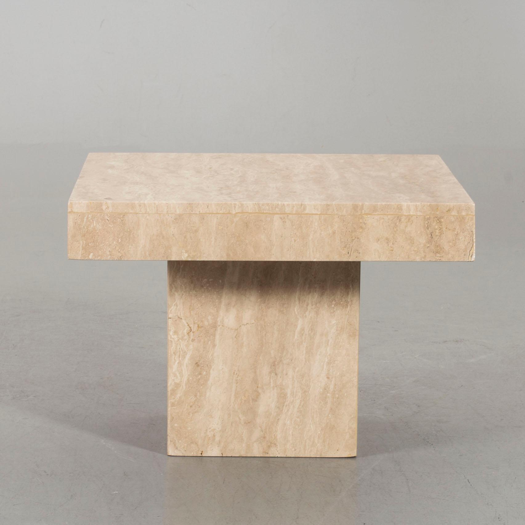 SOFFBORD / LAMPBORD, travertin, 1900-talets senare del.