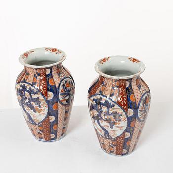 Vaser, ett par, porslin, Japan, Meiji (1868-1912.