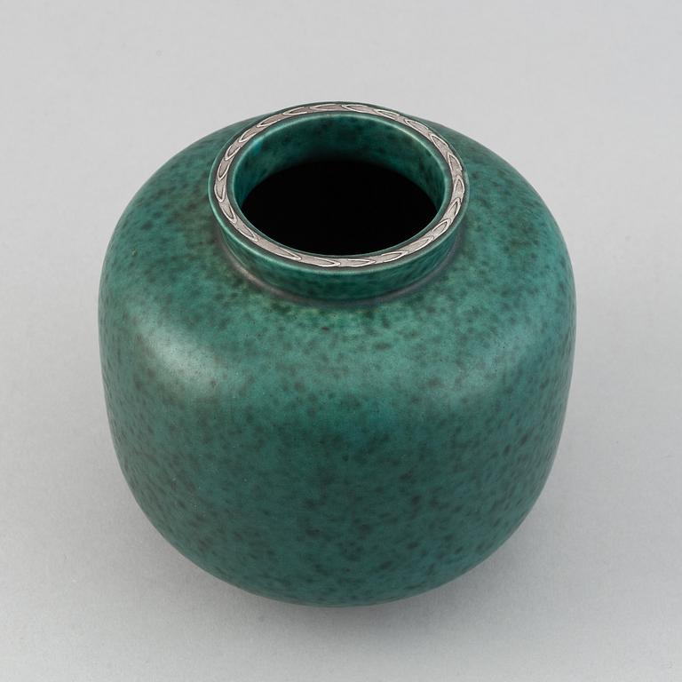 Wilhelm Kåge, vas, stengods, "argenta", Gustavsberg.