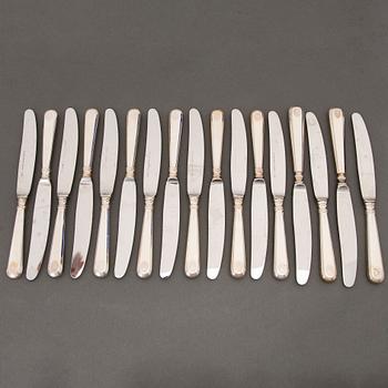 A 48-pcs set of silver cutlery with seashell decoration, Finnish hallmarks, Turku and Hämeenlinna 1956-1983.