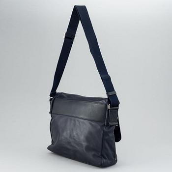 Louis Vuitton, messenger bag, Americas Cup, 2017.