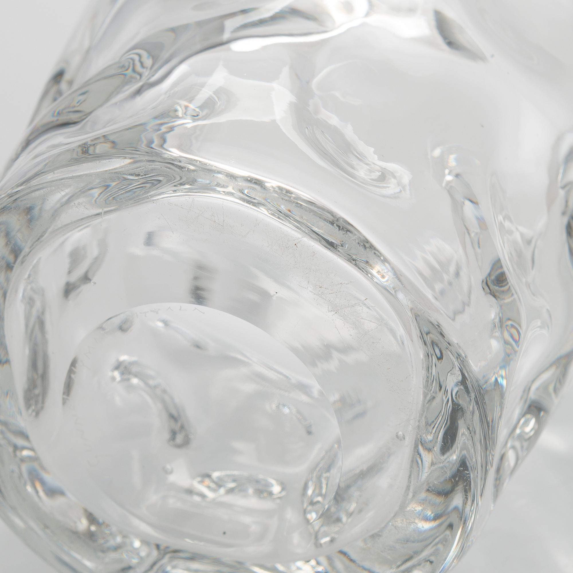 Gunnel Nyman, maljakko, malli 3231, signeerattu Gunnel Nyman Iittala.