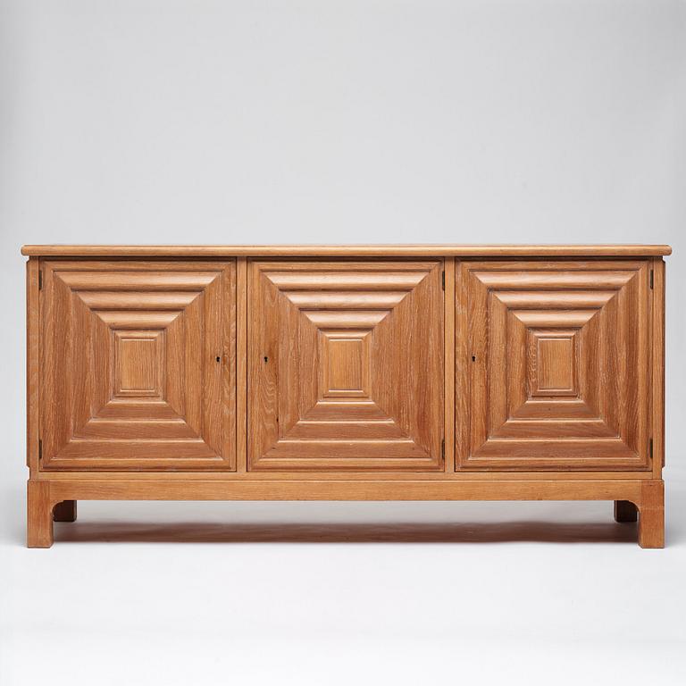 Oscar Nilsson, attributed to, a Swedish Modern oak sideboard, Sweden 1940s.