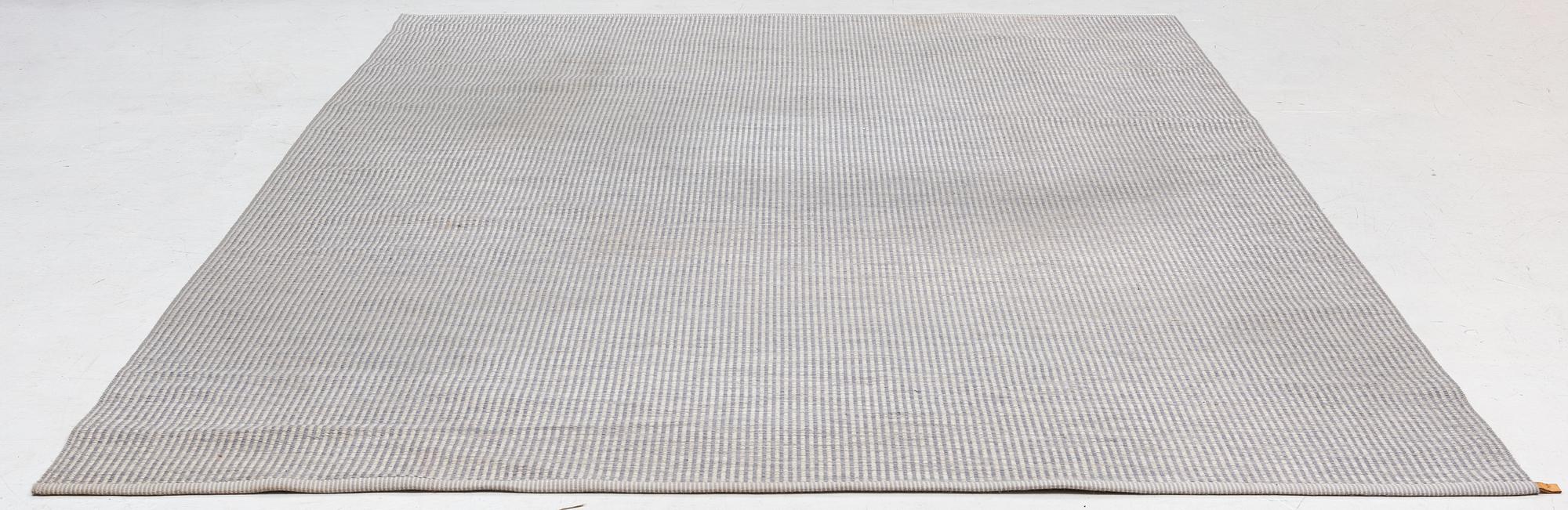 Gunilla Lagerhem Ullberg, Rug, flat-woven, "Häggå", Kasthall, approx. 350 x 250 cm.