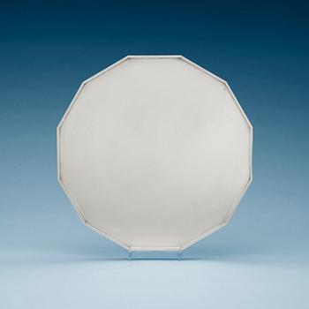 767. A Wiwen Nilsson sterling tray, Lund 1946.