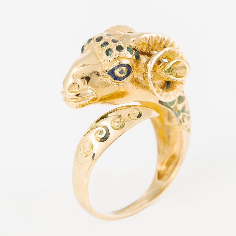 Ring, 18K guld och emalj, i form av vädur.