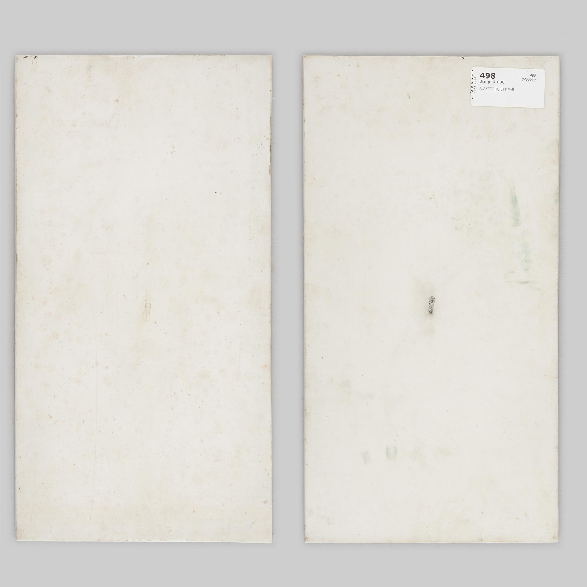 A pair of Japanese porcelain placques, 20th century.