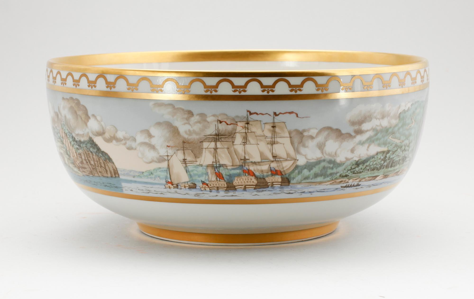 BÅLSKÅL, porslin, "The American Revolution", Sven Vestergaard,  Royal Copenhagen.