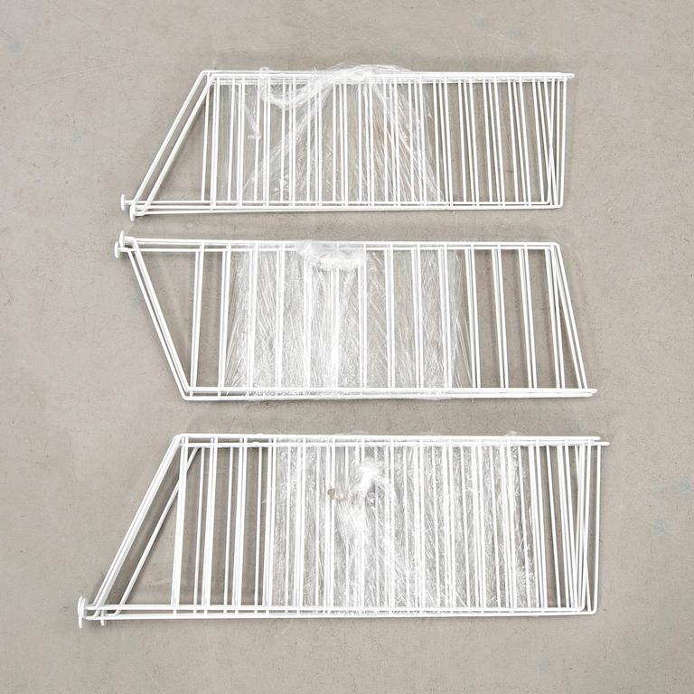 Nils Strinning, Stringhyllor, String Design AB, inköpta 2023.