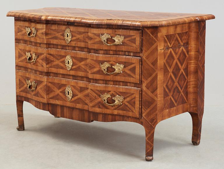 A Swedish late Baroque 18th century commode.