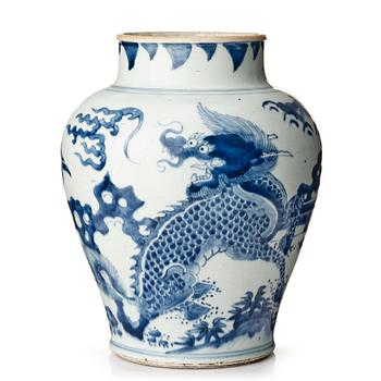 1026. A blue and white transitional vase, 17th Century.