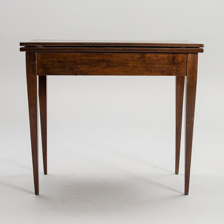 A GAME TABLE, early 19th century.