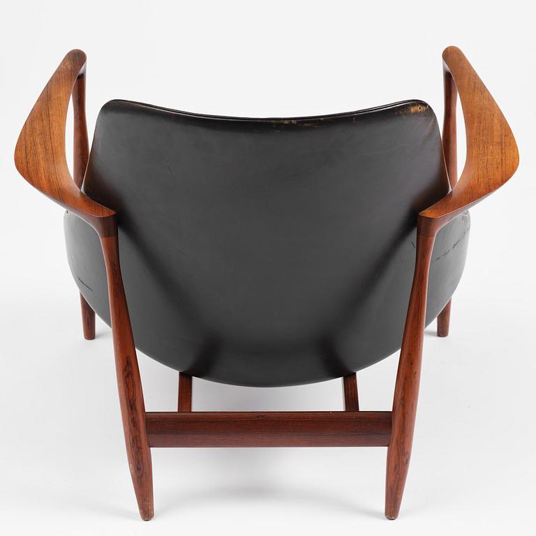Ib Kofod-Larsen, a rosewood "Elizabeth" easy chair, cabinetmakers Christensen & Larsen, Denmark, 1950s-60s.