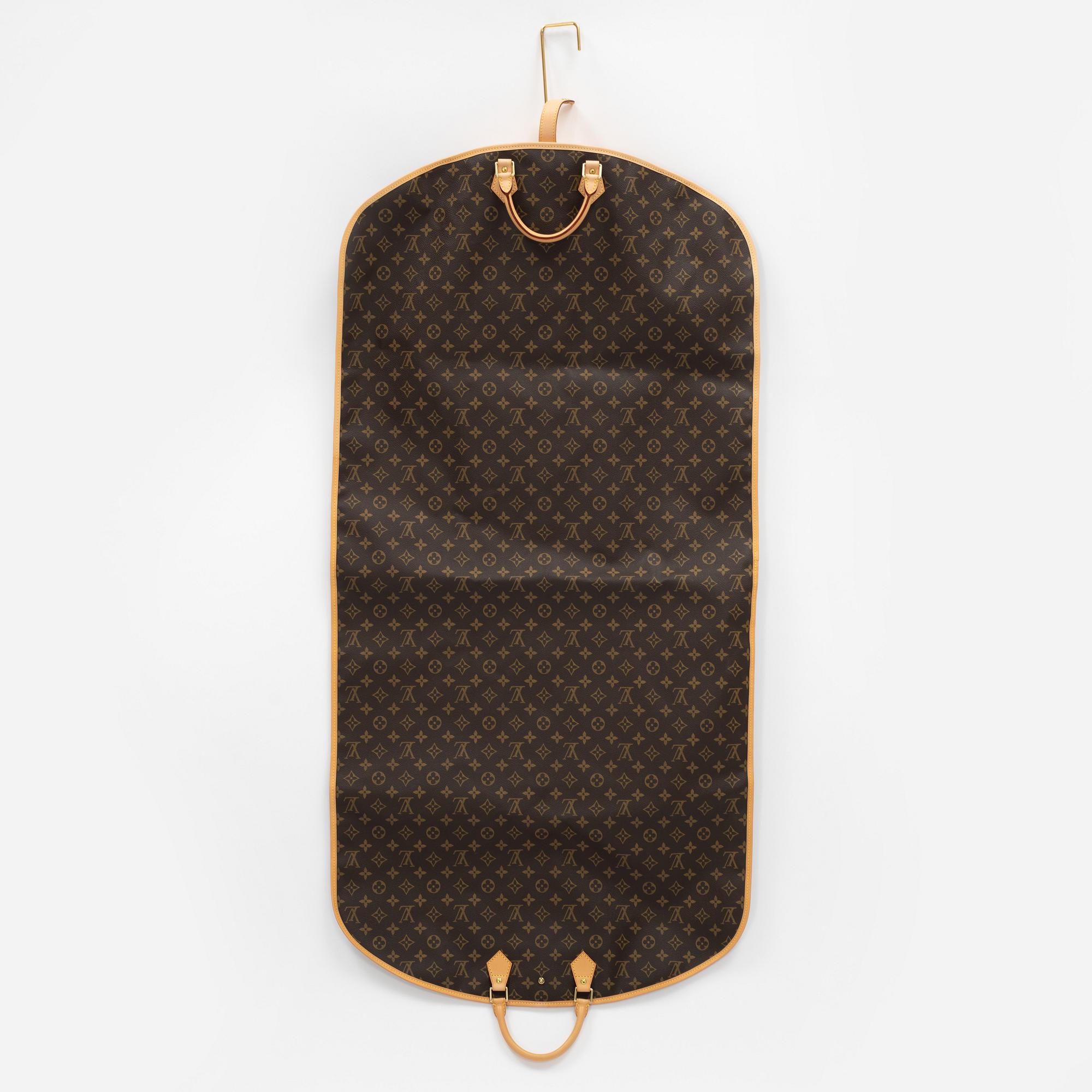Louis Vuitton, A monogram canvas garment cover "Housse Porte-Habit", 2002.