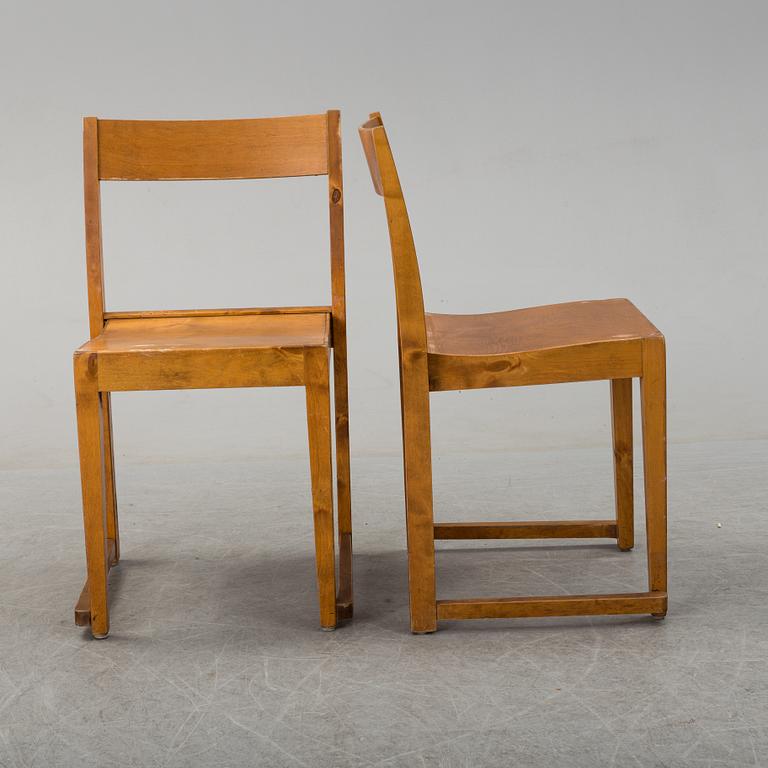 A set of eight 'Orkesterstolen' chairs by Sven Markelius, mid 20th century.