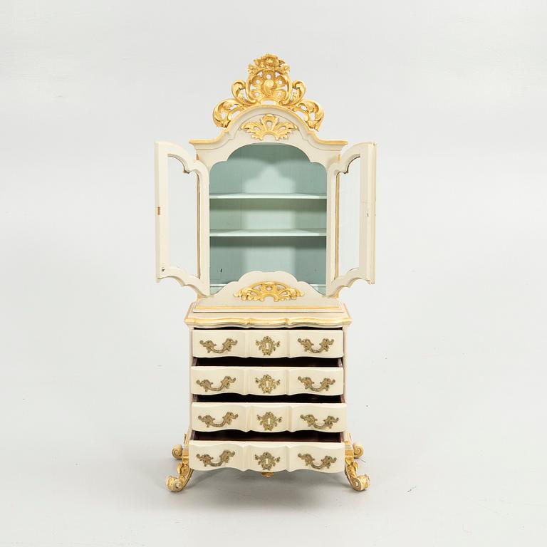 Miniature cabinet, late Baroque/Rococo, later part of the 18th century.