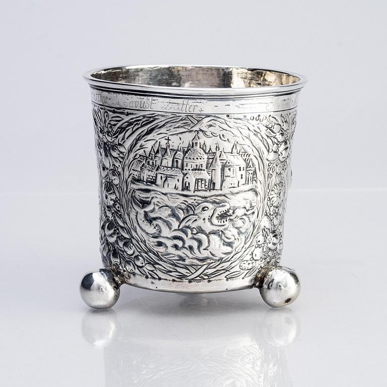 A Danish 17th/18th century silver beaker.