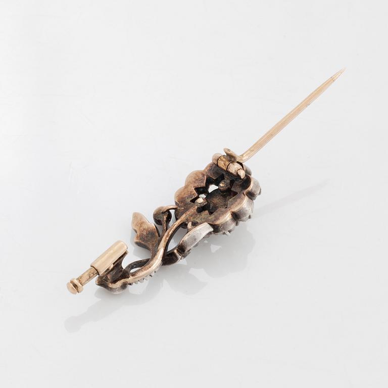 Rose-cut diamond flower brooch.