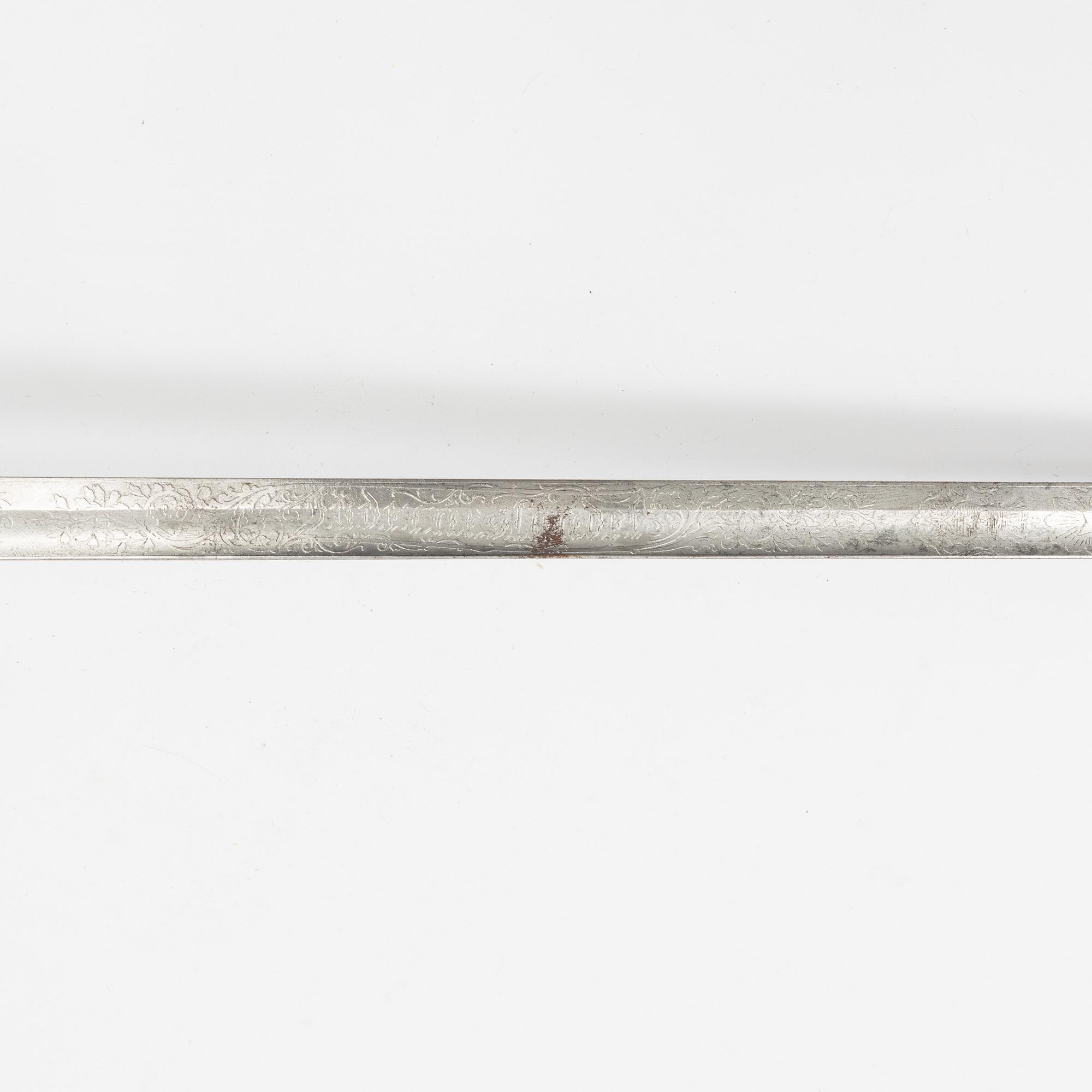 Sabel svensk, 1800-talets andra hälft, med balja,