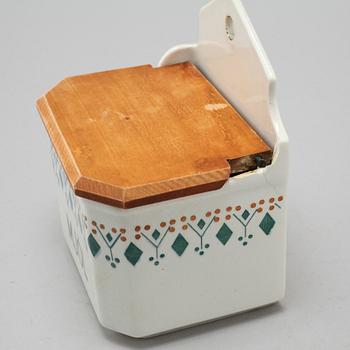 16 earthenware kitches boxes from Göteborg, first half of the 20th century.