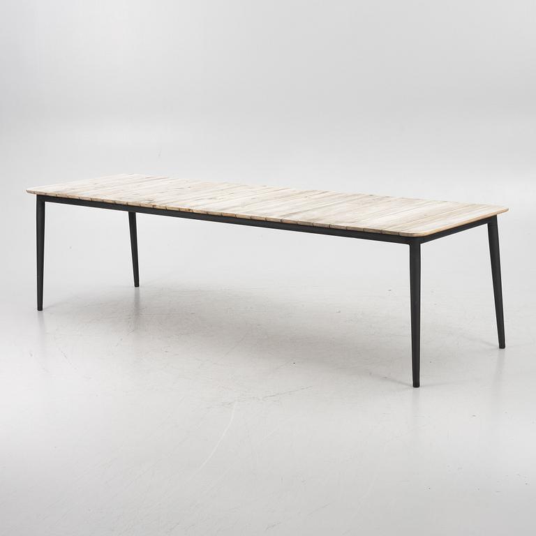 Foersom & Hiort-Lorenzen MDD, 'Core', garden table, Cane-line.