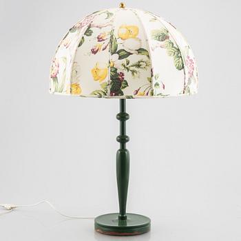 Josef Frank, bordslampa, modell 2563, Firma Svenskt Tenn.