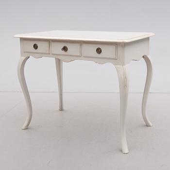 SKRIVBORD, rokokostil, 1900-talets första hälft.