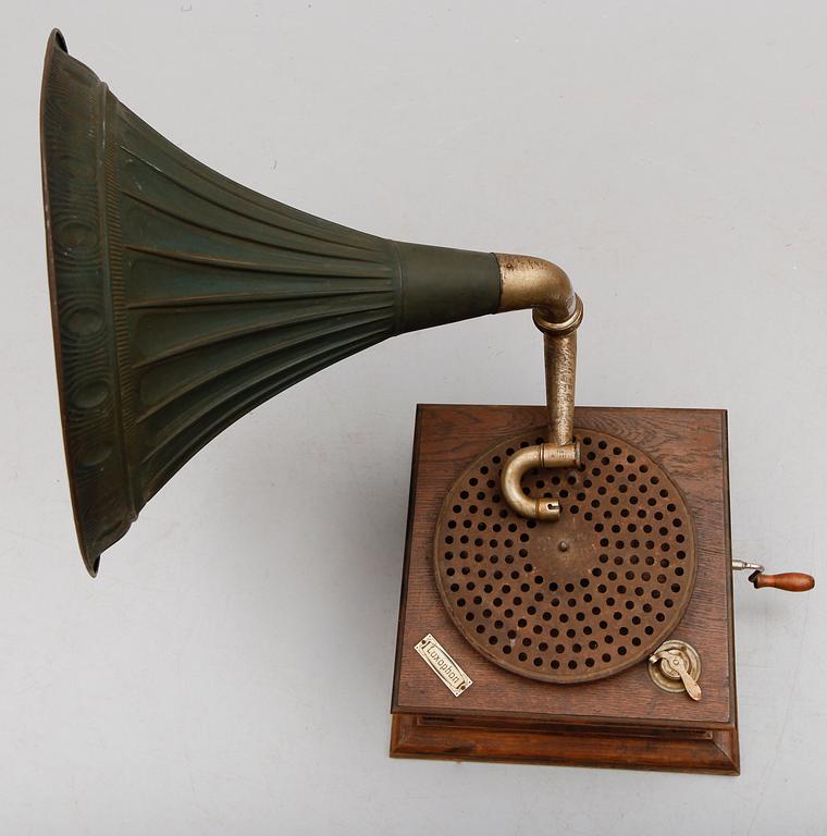 TRATTGRAMMOFON, tidigt 1900-tal.