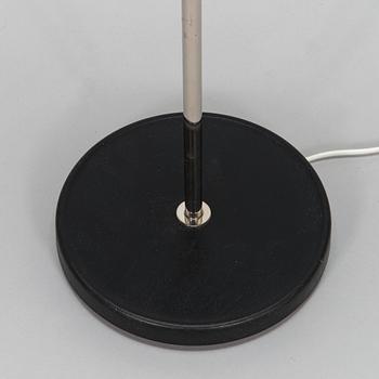 Yki Nummi, golvlampa, modell 30-008, Stockmann Orno, Finland.