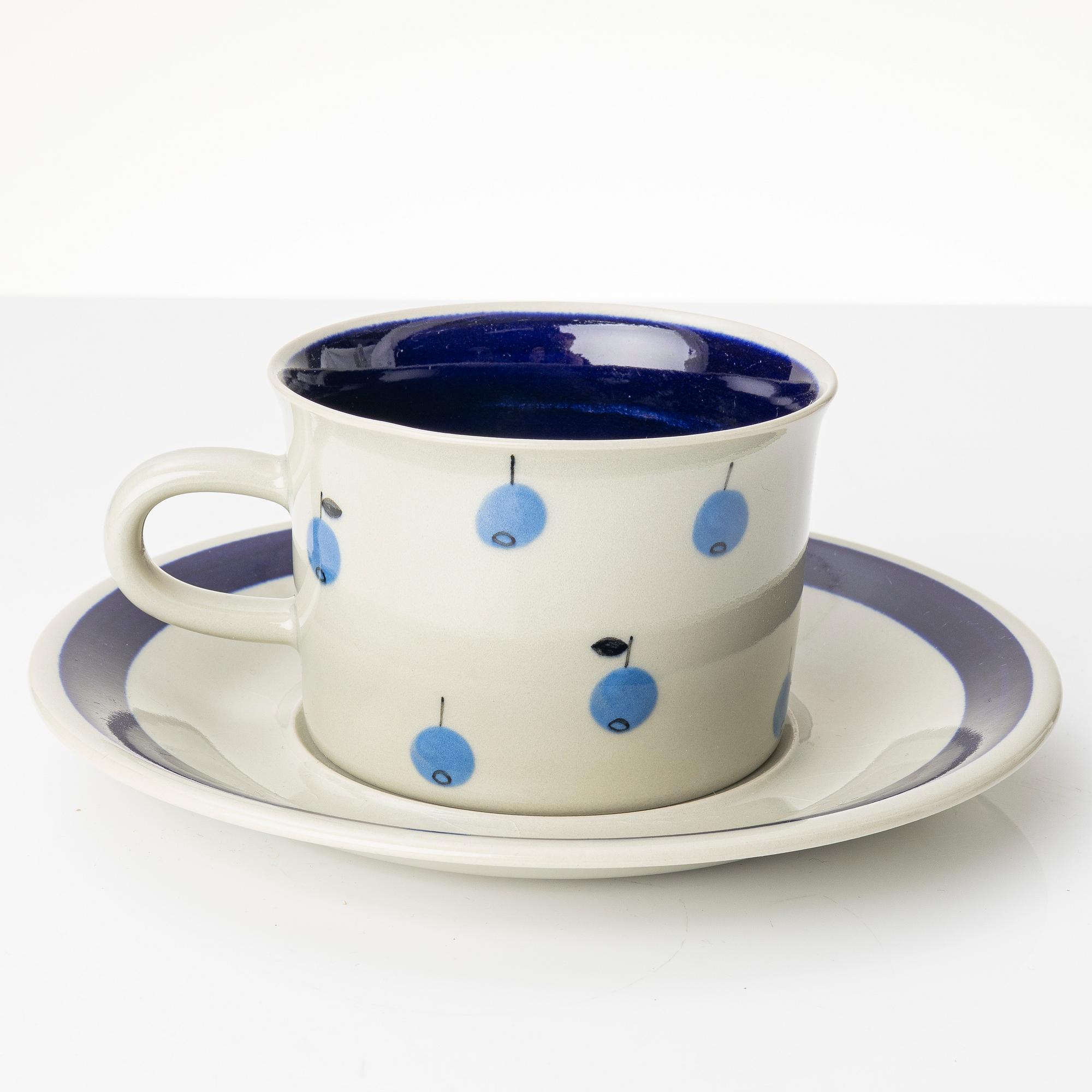 Marianne Westman, teservis, 12 st, ”Blåbär”, Rörstrand.