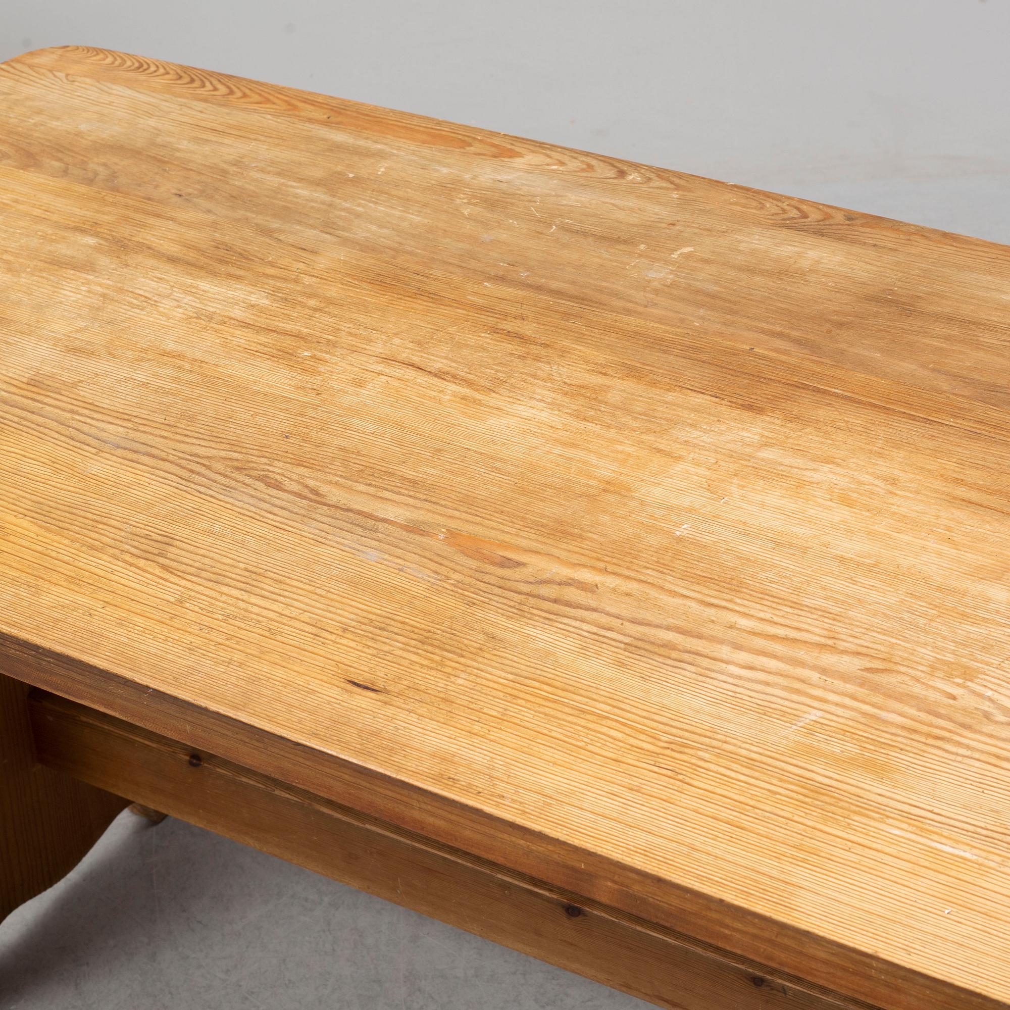 SPORTSTUGEMÖBEL, a pine dinner table and four chairs (3+1), one by Göran Malmvall, Svensk Fur, Sweden mid 20th century.