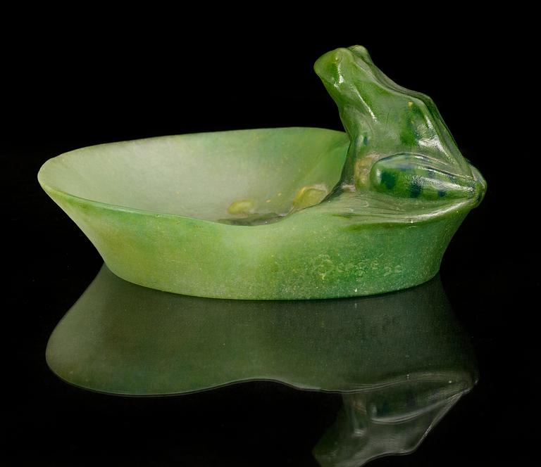 An Almaric Walter & Henri Bergé, ashtray pate de verre, Nancy, France 1920´s.