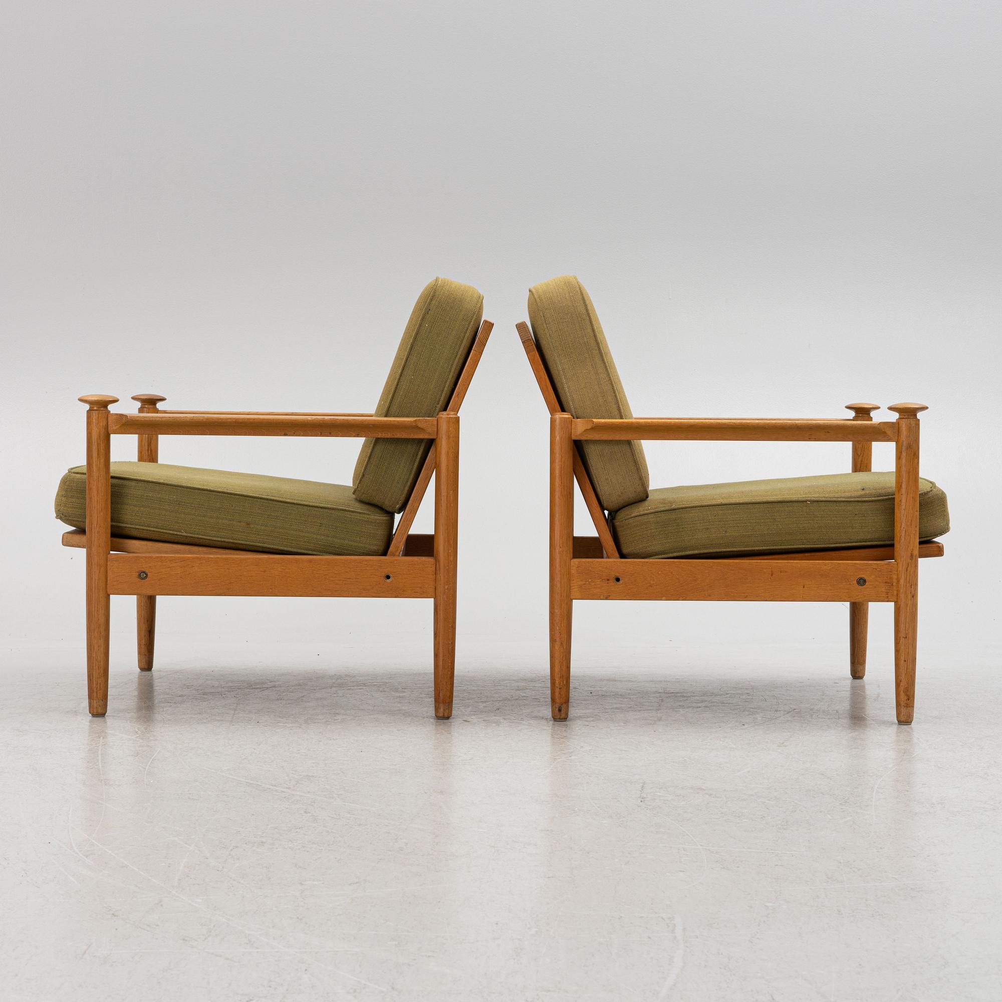 Armchairs, a pair, second half of the 20th century.
