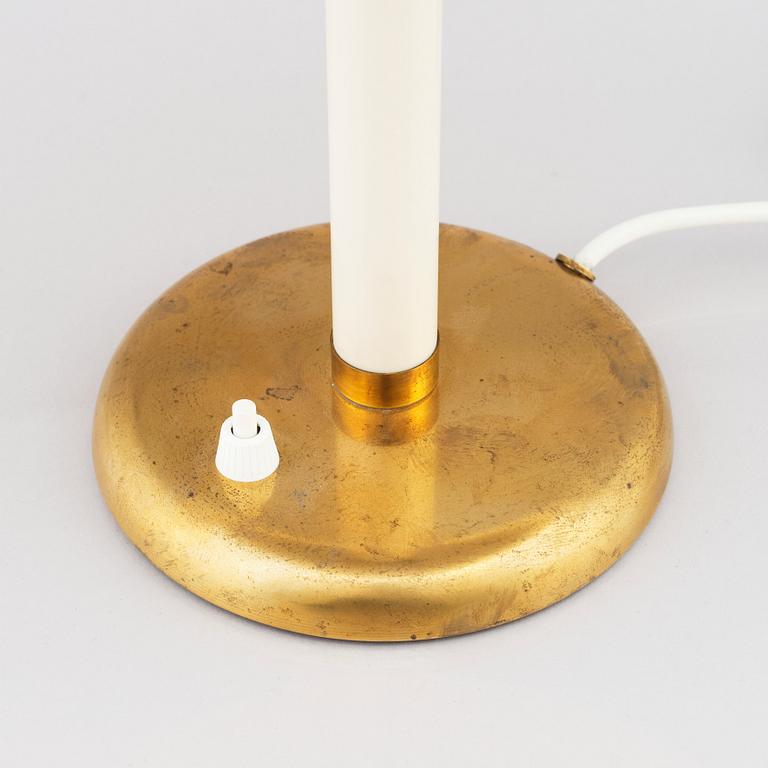 Harald Notini, a table lamp, model "15258", Arvid Böhlmarks Lampfabrik, 1940-50s.