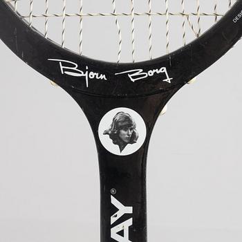 Tennisracket, Donnay, formgivit av Francois Degand. Mitten av 1970-talet.