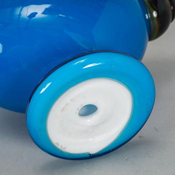 OIVA TOIKKA, skulptur, fågel, Nuutajärvi, Finland.