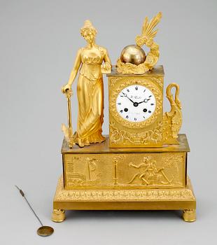 BORDSPENDYL, brons. Wilhelm Pauli, Stockholm 1802.