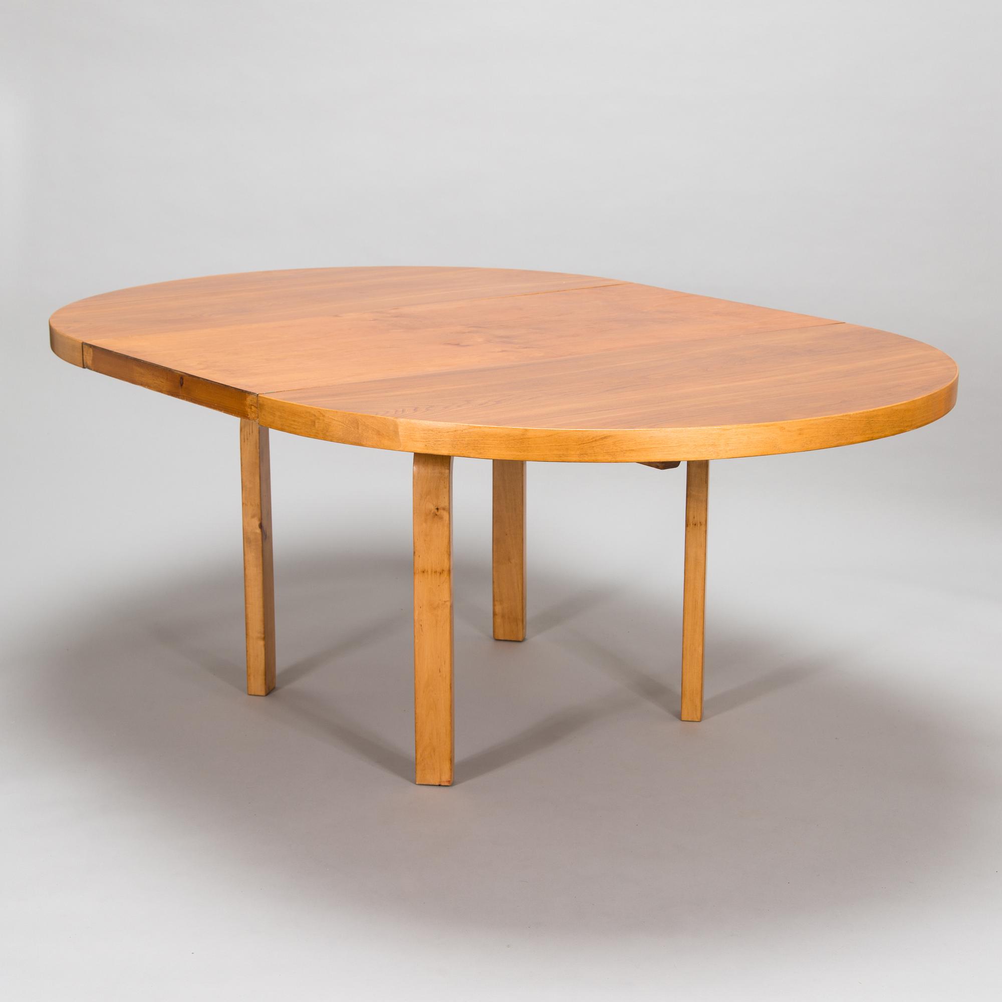 Alvar Aalto, a mid-20th-century 'A 91' dining table for O.Y. Huonekalu- ja Rakennustyötehdas A.B.