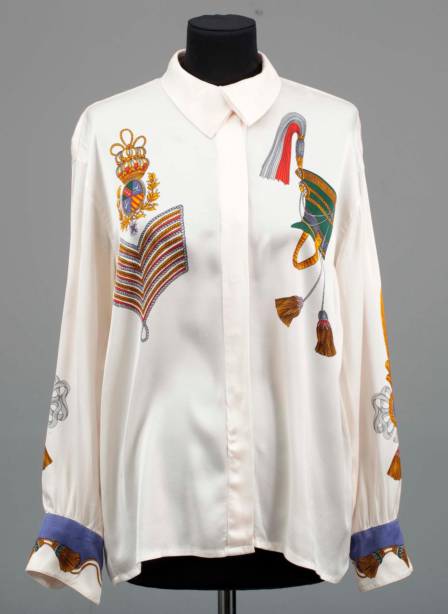 BLUS, Escada.