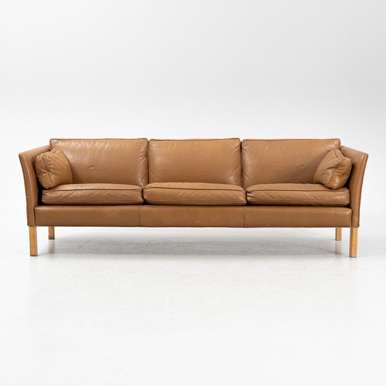 A 'Cromwell' sofa by Are Norell, end of the 20th Century.