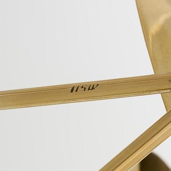 Seinävalaisin / pöytävalaisin, malli EV 57, Itsu 1900-luvun puoliväli.