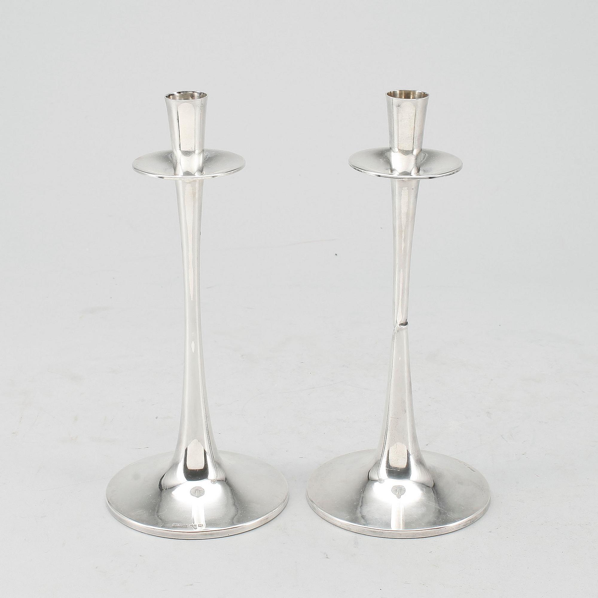 LJUSSTAKAR, ett par, silver, MGAB Uppsala, 1966.
