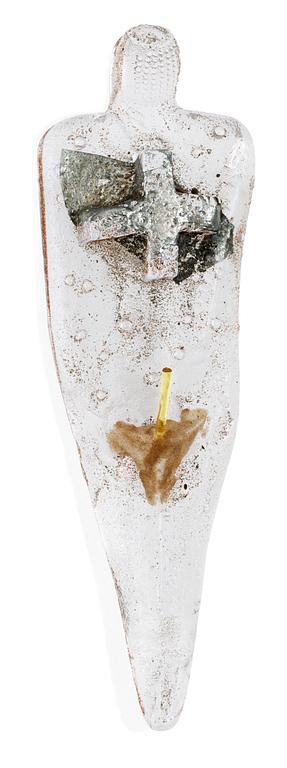 A Bertil Vallien sand cast glass sculpture, Kosta Boda, Sweden 1998.