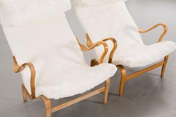 VILFÅTÖLJER, ett par, "Pernilla" design Bruno Mathsson för Dux.