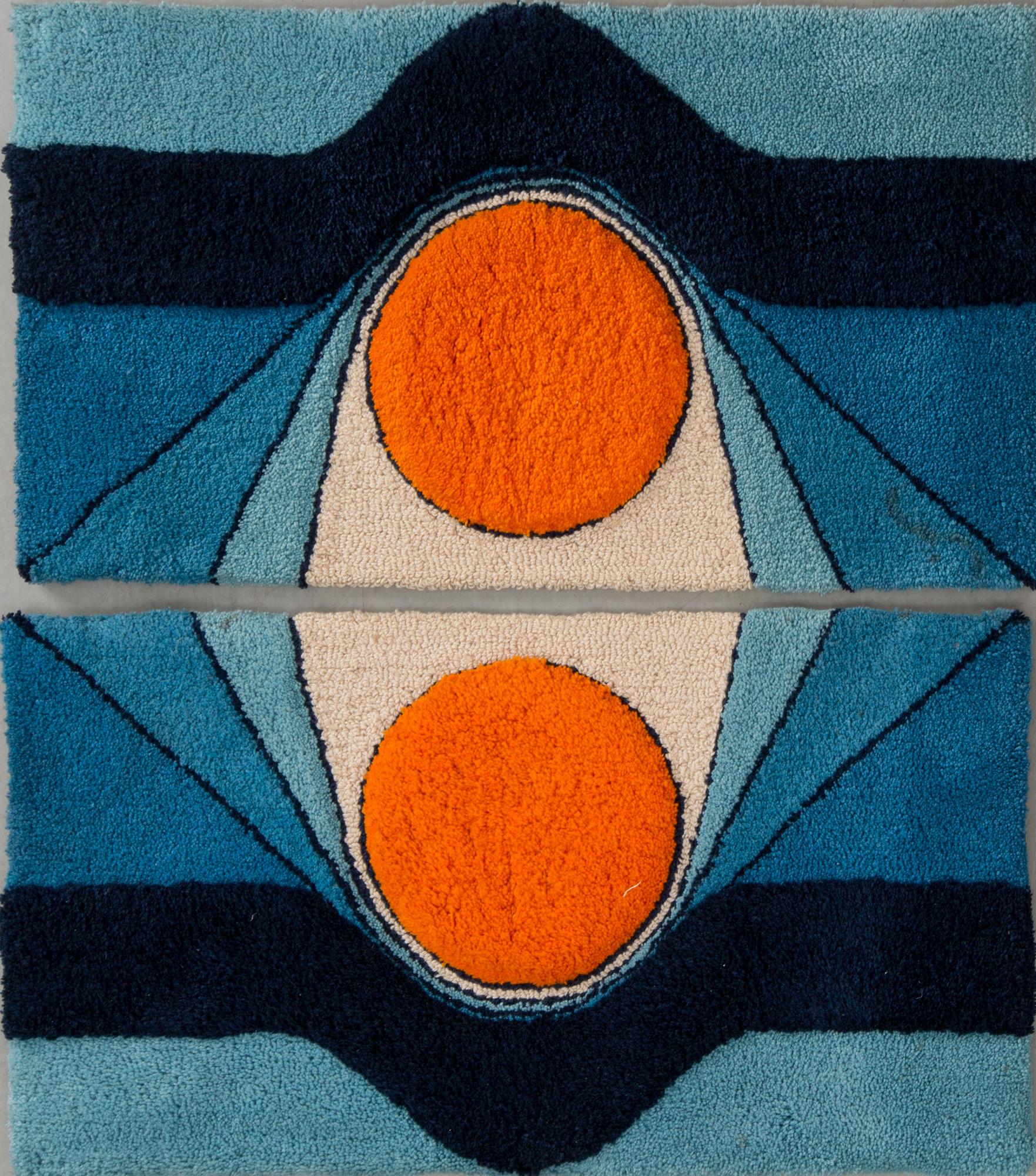MATTOR, två st, "Comet" Kasthall Atelje, 1970-tal.