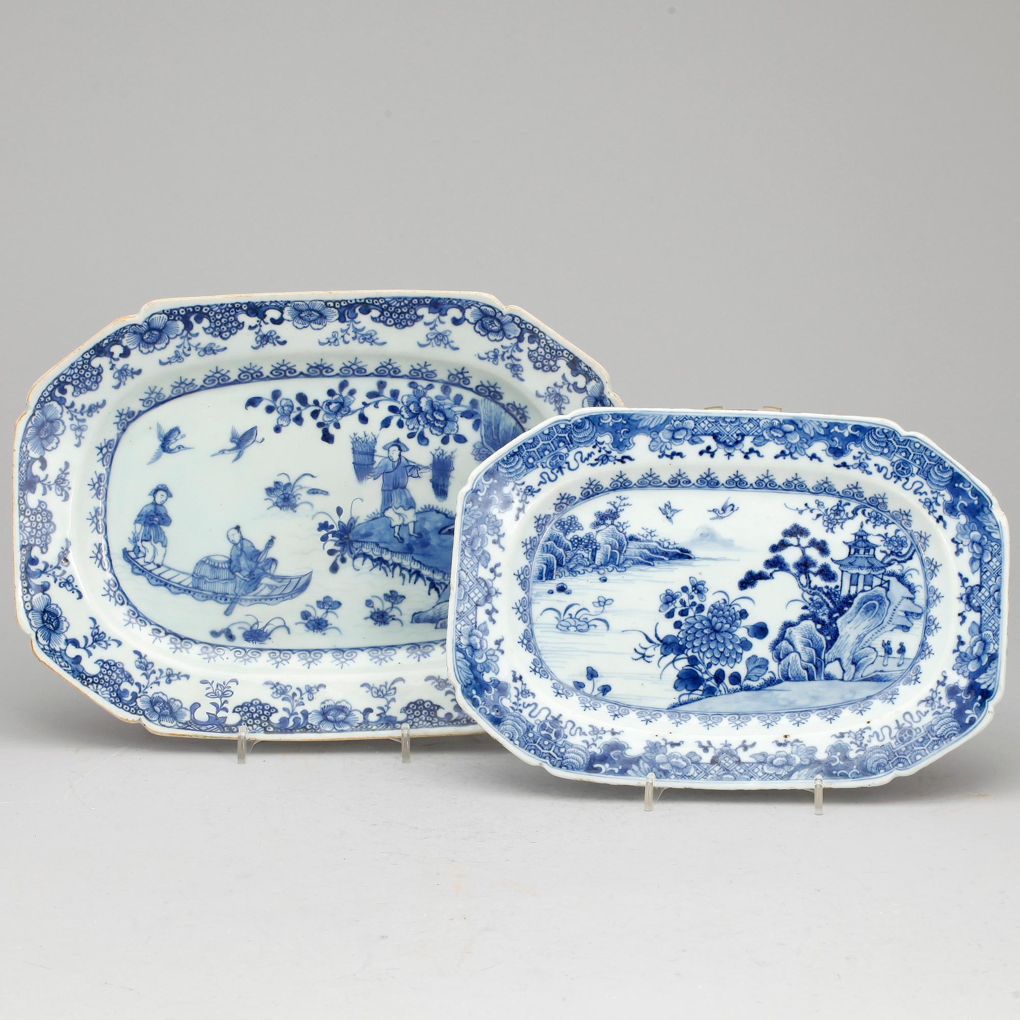 STEKFAT, två stycken, porslin, Kina, Qianlong, 1736-1795.